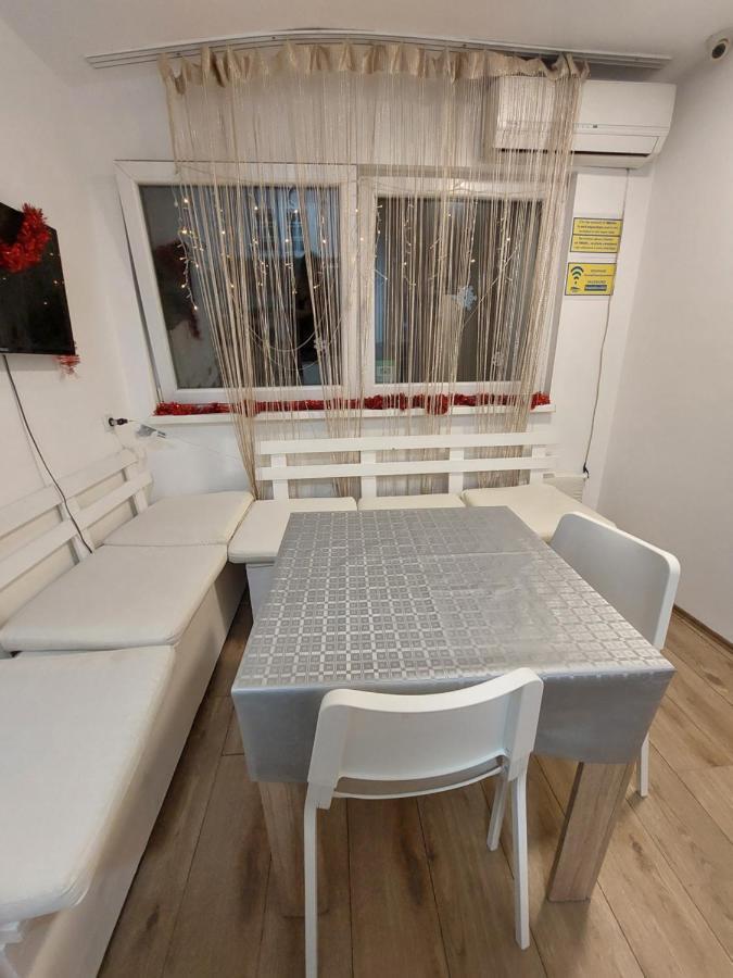 Hostel Inn Downtown Βελιγράδι Εξωτερικό φωτογραφία