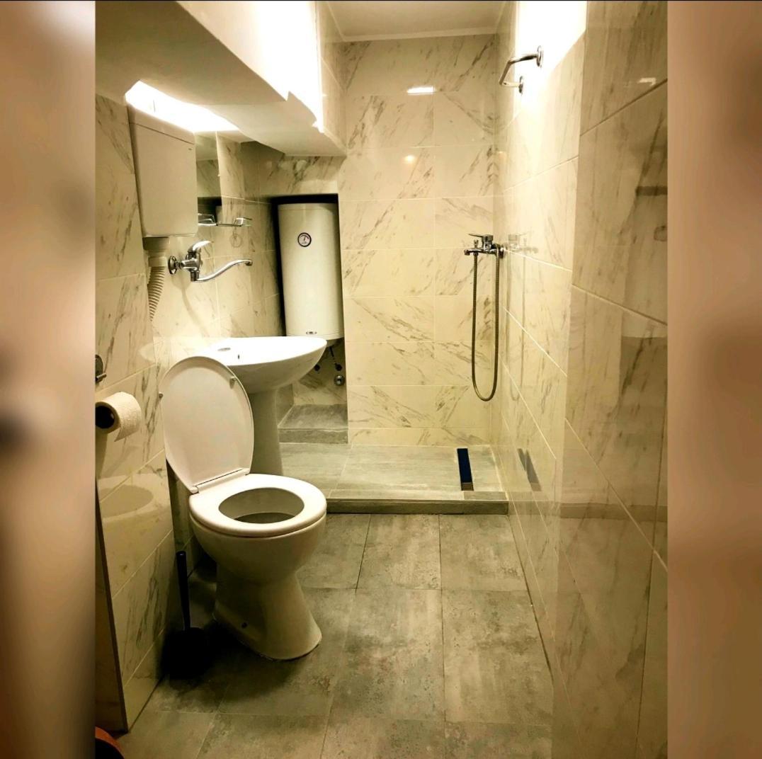 Hostel Inn Downtown Βελιγράδι Εξωτερικό φωτογραφία