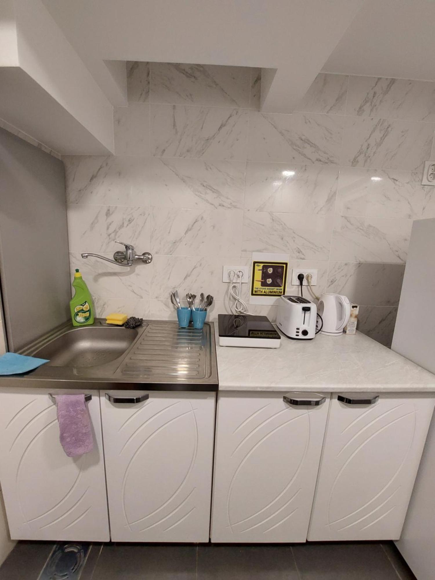 Hostel Inn Downtown Βελιγράδι Δωμάτιο φωτογραφία